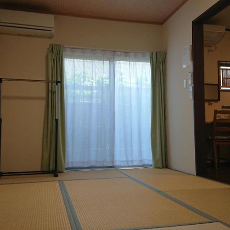 桃山ゲストハウス おかだ Kyōto Esterno foto