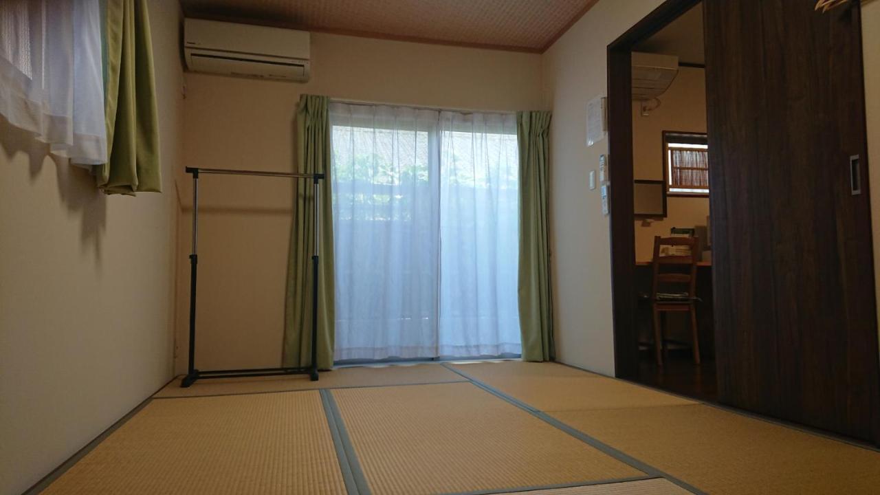 桃山ゲストハウス おかだ Kyōto Esterno foto